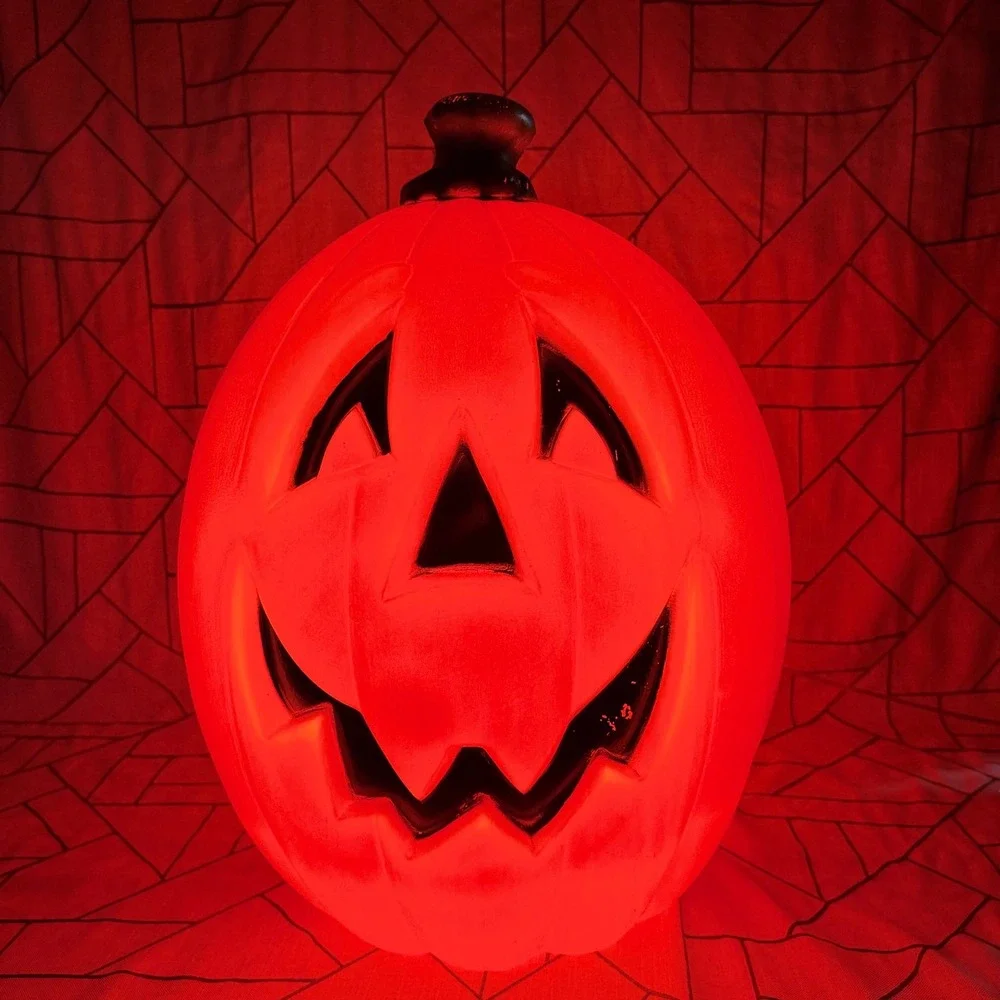 General Foam Plastic Blow Mold Pumpkin 20